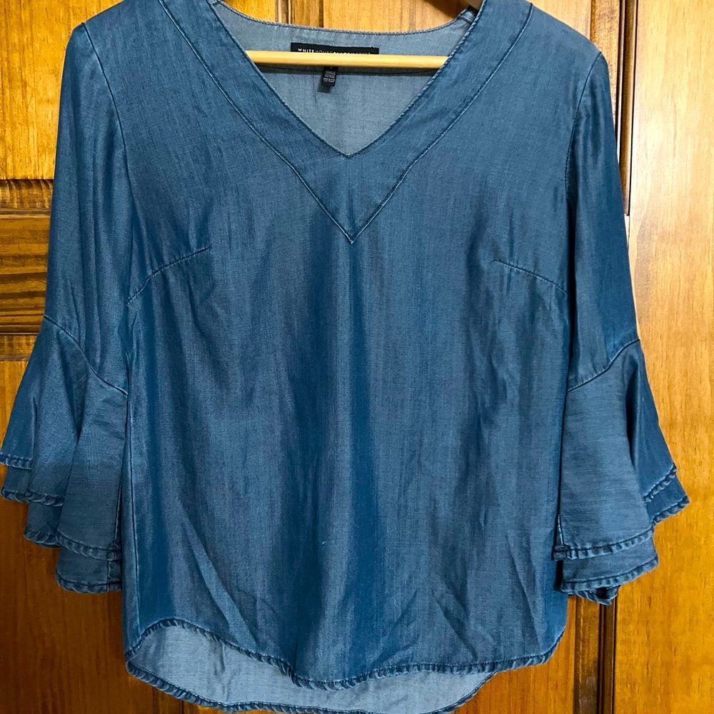 CABI , women’s poet style, jean shirt